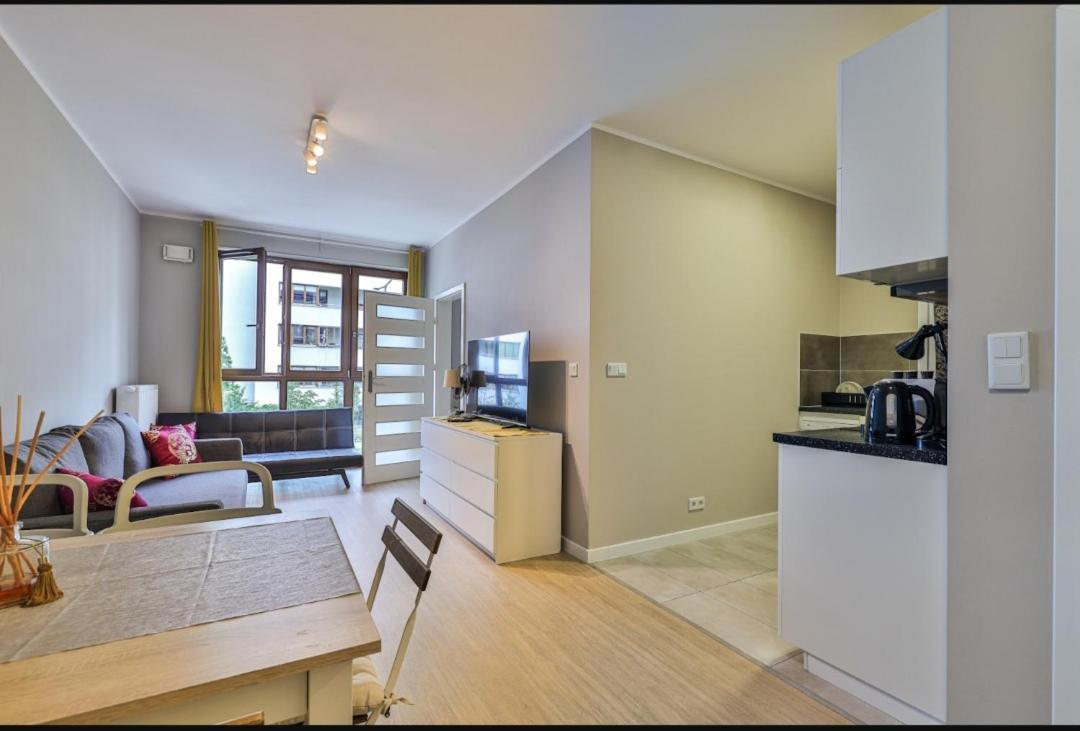 Airport Apartament Bokserska Warsawa Bagian luar foto